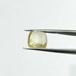 5.25 carats Yellow Sapphire ( 5.25 ratti ) - Image 8