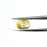 5.32 carats Yellow Sapphire ( 5.25 ratti ) - Image 4
