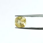3.91 carats Yellow Sapphire ( 4.25 ratti )