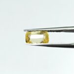 2.71 carats Yellow Sapphire ( 3.25 ratti ) - Image 2