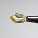 5.12 carats Yellow Sapphire - Image 10
