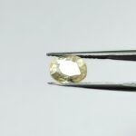 3.81 carats Yellow Sapphire ( 4.25 ratti ) - Image 4