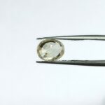 3.74 carats Yellow Sapphire ( 4.25 ratti ) - Image 6