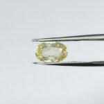 3.67 carats Yellow Sapphire ( 4.25 ratti )