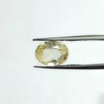 5.04 carats Yellow Sapphire ( 5.25 ratti ) - Image 2