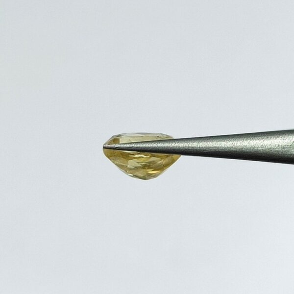 3.18 carats Yellow Sapphire ( 3.25 ratti ) - Image 7