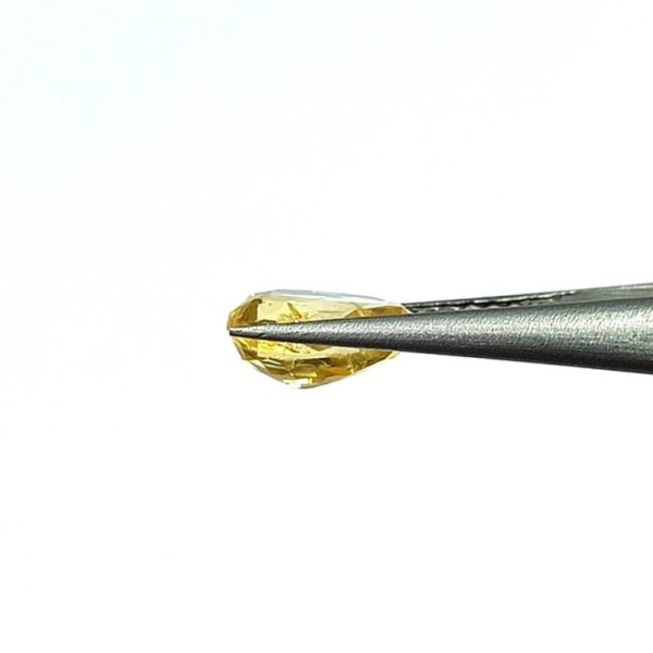 3.23 carats Yellow Sapphire ( 3.25 ratti ) - Image 6