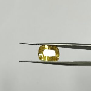 5.33 carats Yellow Sapphire (Pukhraj)