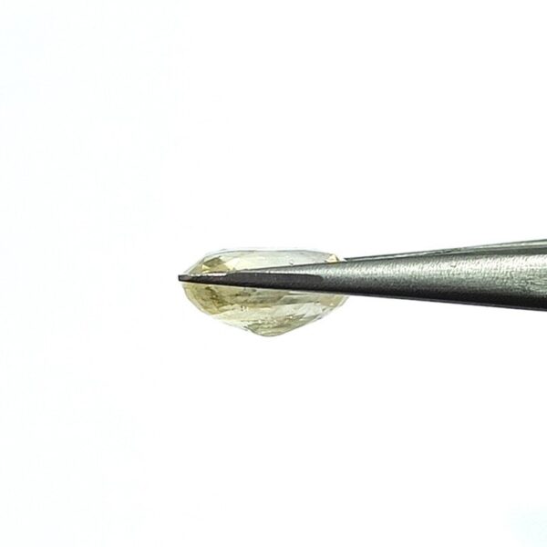 6.59 carats Yellow Sapphire ( 7.25 ratti ) - Image 6