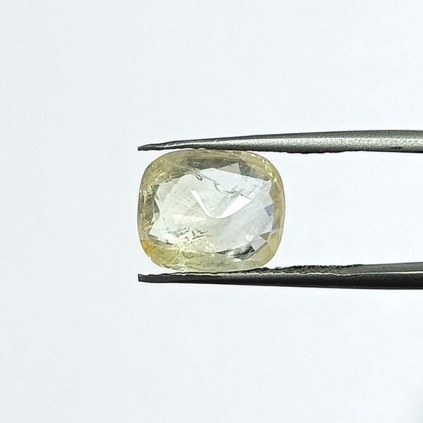 6.59 carats Yellow Sapphire ( 7.25 ratti ) - Image 7