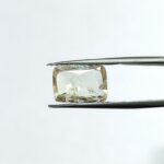 5.46 carats Yellow Sapphire ( 6.25 ratti )