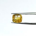 2.99 carats Yellow Sapphire ( 3.25 ratti )