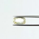 4.77 carats Yellow Sapphire ( 5.25 ratti ) - Image 2