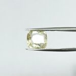 5.21 carats Yellow Sapphire ( 5.25 ratti ) - Image 2
