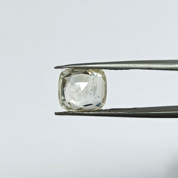 5.21 carats Yellow Sapphire ( 5.25 ratti ) - Image 6