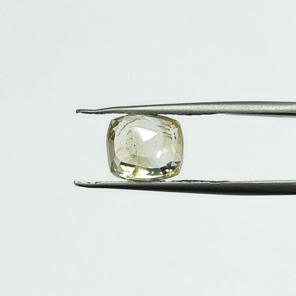 4.95 carats Yellow Sapphire ( 5.25 ratti ) - Image 6