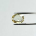 4.74 carats Yellow Sapphire ( 5.25 ratti )