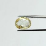 4.74 carats Yellow Sapphire ( 5.25 ratti ) - Image 2