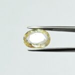 4.74 carats Yellow Sapphire ( 5.25 ratti ) - Image 3
