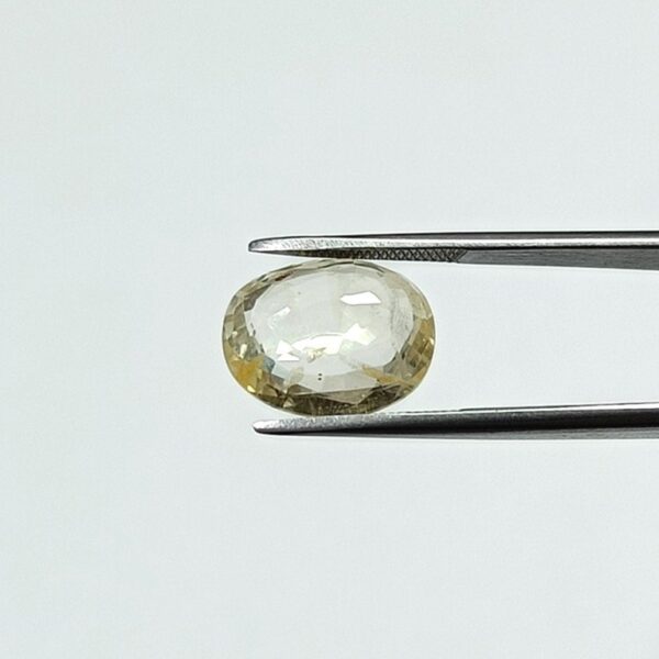 4.74 carats Yellow Sapphire ( 5.25 ratti ) - Image 6