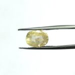 5.35 carats Yellow Sapphire ( 5.25 ratti )