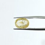 5.34 carats Yellow Sapphire ( 5.25 ratti )