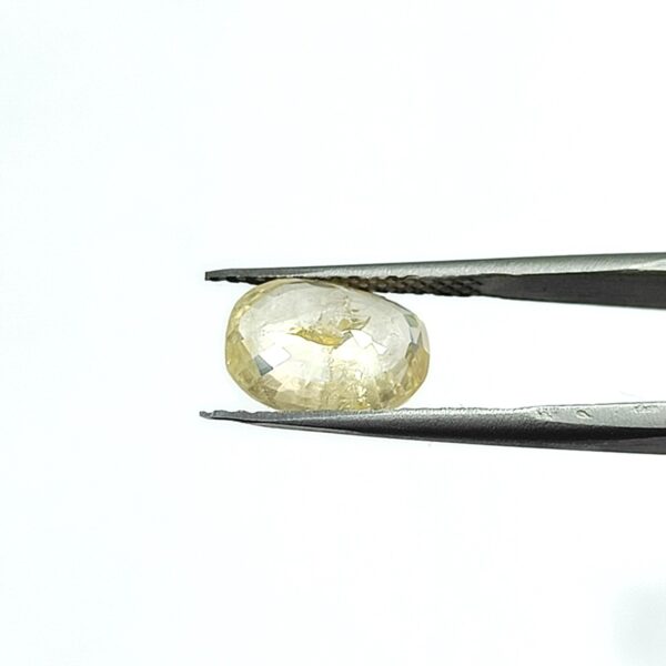5.34 carats Yellow Sapphire ( 5.25 ratti ) - Image 8