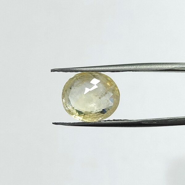 6.62 carats Yellow Sapphire ( 7.25 ratti ) - Image 5