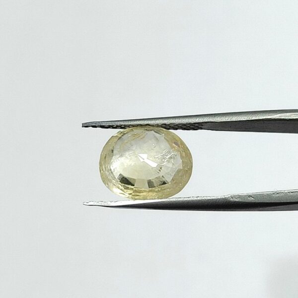 6.62 carats Yellow Sapphire ( 7.25 ratti ) - Image 6