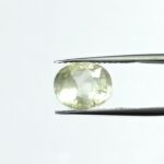 5.88 carats Yellow Sapphire ( 6.25 ratti ) - Image 2