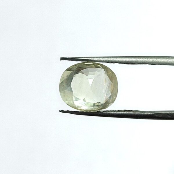 5.88 carats Yellow Sapphire ( 6.25 ratti ) - Image 6
