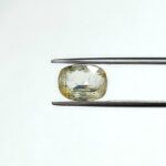 4.63 carats Yellow Sapphire ( 5.25 ratti )