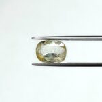 4.63 carats Yellow Sapphire ( 5.25 ratti ) - Image 2