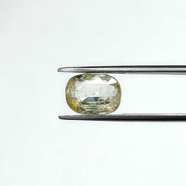 4.63 carats Yellow Sapphire ( 5.25 ratti ) - Image 2