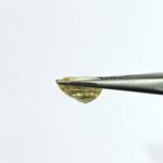 6.50 carats Yellow Sapphire ( 7.25 ratti ) - Image 5