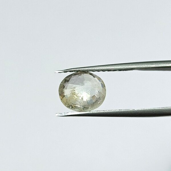 3.70 carats Yellow Sapphire ( 4.25 ratti ) - Image 7