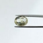 4.54 carats Yellow Sapphire ( 4.25 ratti )