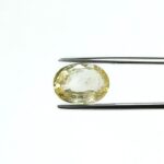 4.62 carats Yellow Sapphire ( 5.25 ratti )