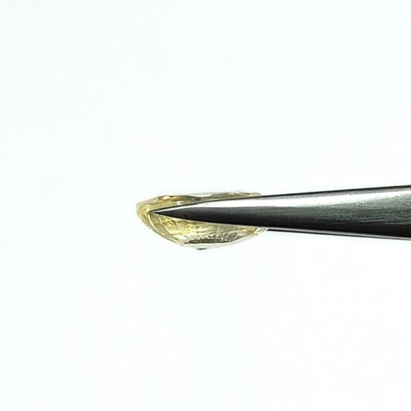 4.62 carats Yellow Sapphire ( 5.25 ratti ) - Image 6