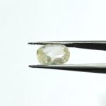 5.48 carats Yellow Sapphire ( 6.25 ratti ) - Image 4