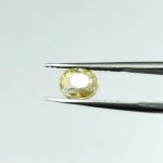 2.98 carats Yellow Sapphire ( 3.25 ratti )