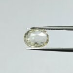3.89 carats Yellow Sapphire ( 4.25 ratti ) - Image 2
