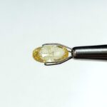 4.98 carats Yellow Sapphire ( 5.25 ratti ) - Image 4