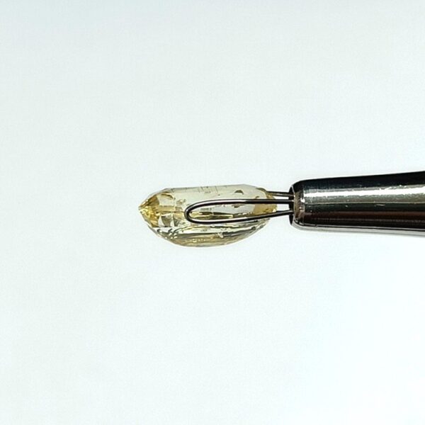 4.98 carats Yellow Sapphire ( 5.25 ratti ) - Image 6
