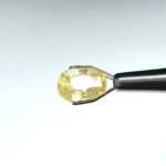 5.84 carats Yellow Sapphire ( 6.25 ratti ) - Image 3
