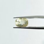 5.00 carats Yellow Sapphire ( 5.25 ratti )