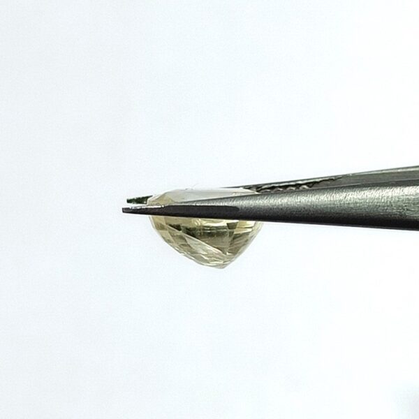 5.84 carats Yellow Sapphire ( 6.25 ratti ) - Image 5