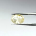 5.61 carats Yellow Sapphire ( 6.25 ratti ) - Image 2