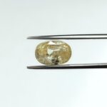 4.99 carats Yellow Sapphire ( 5.25 ratti )