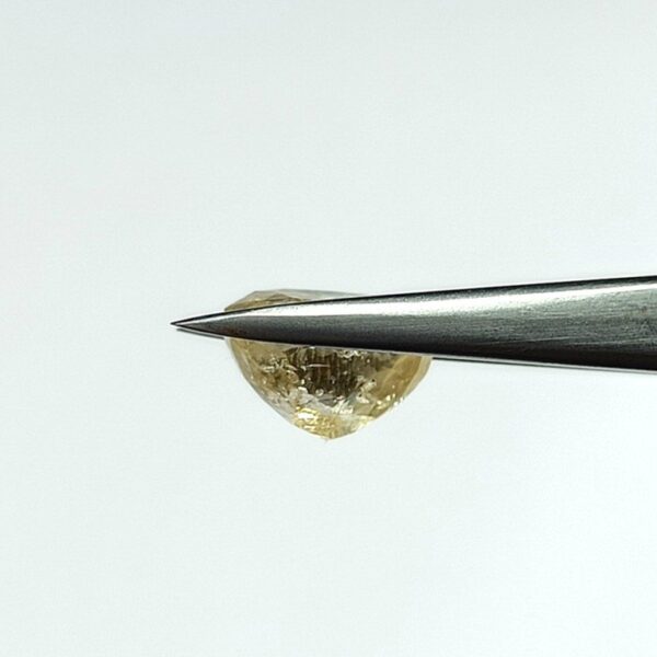 4.99 carats Yellow Sapphire ( 5.25 ratti ) - Image 4